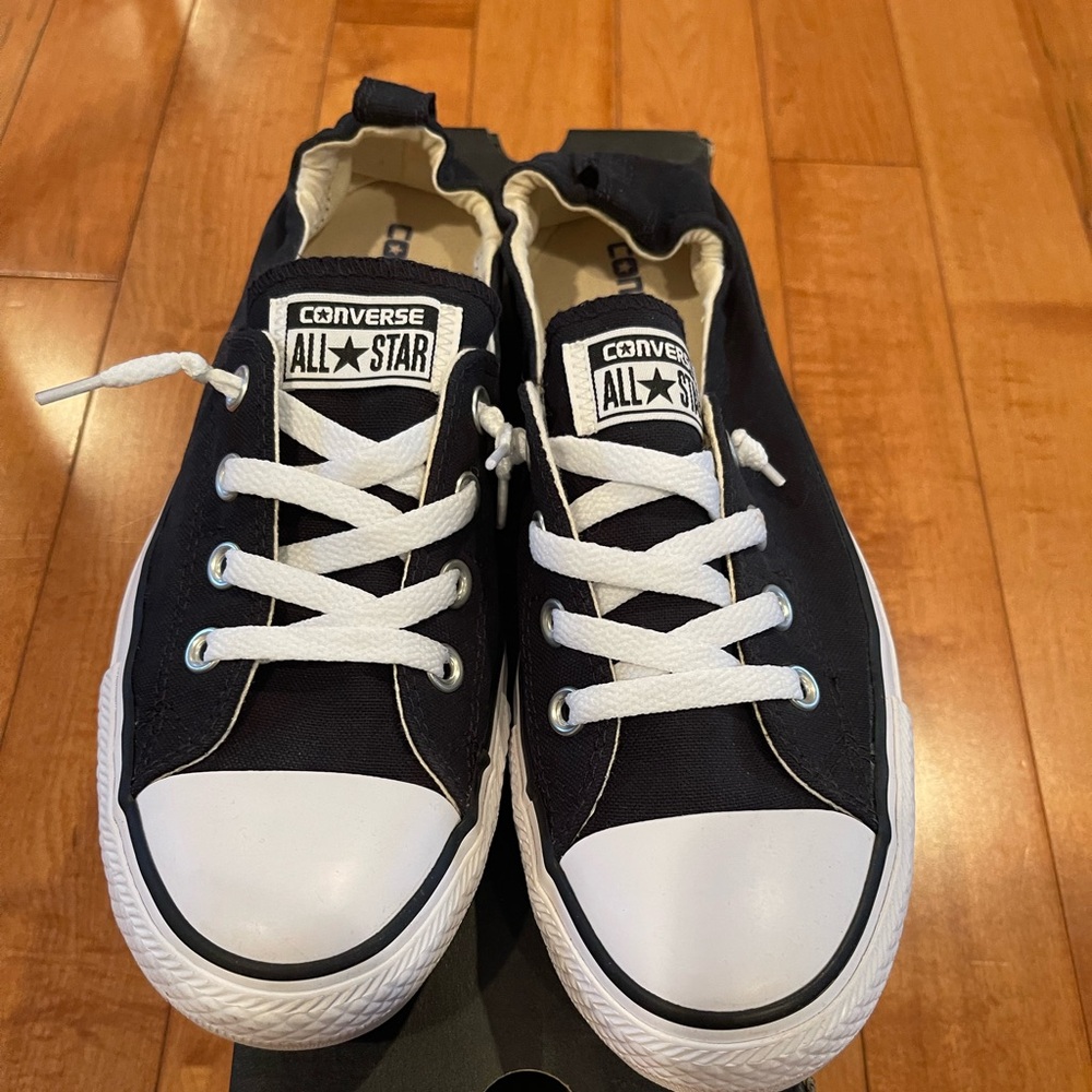 Converse Shoreline slip-on sneakers size 10
